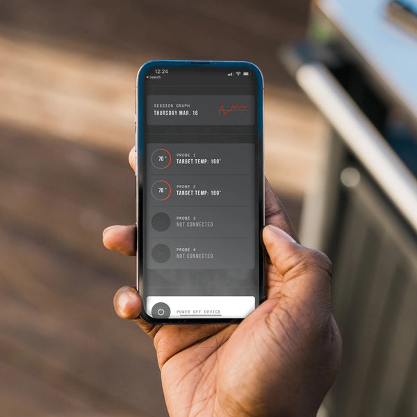 Gravity Series® 800 with Cover and Pizza Oven Bundle